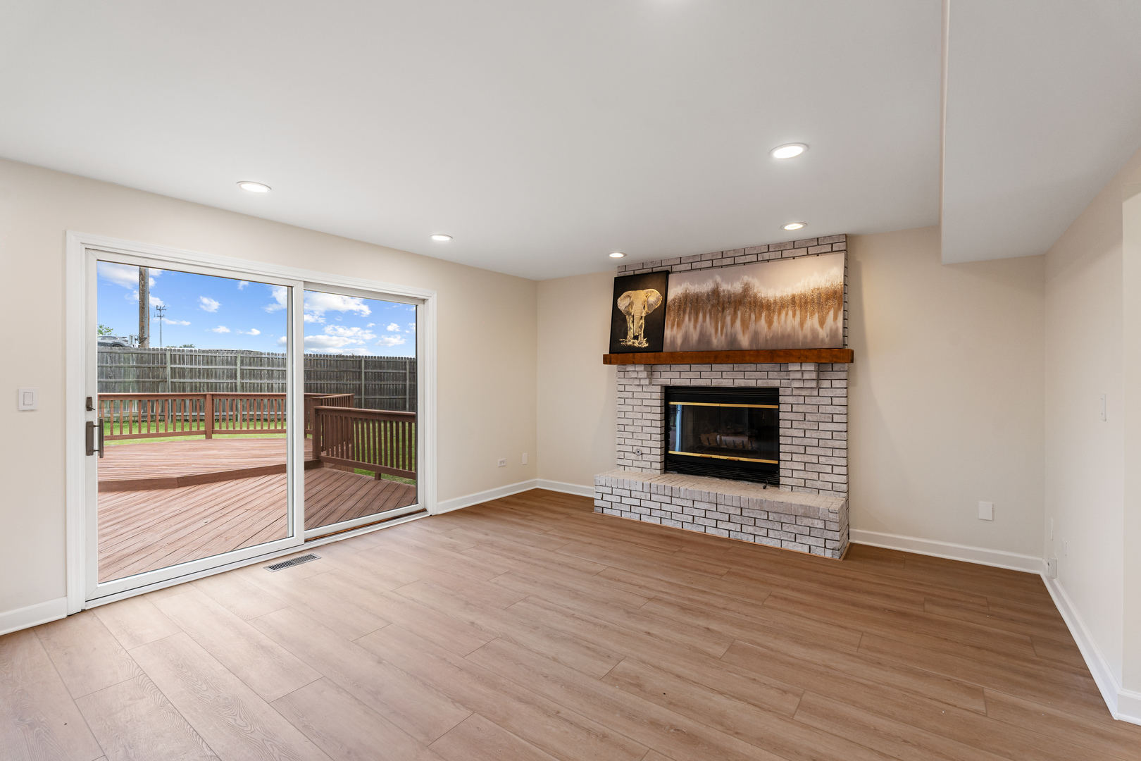 747 Jamestowne Court, Sleepy Hollow, IL 60118