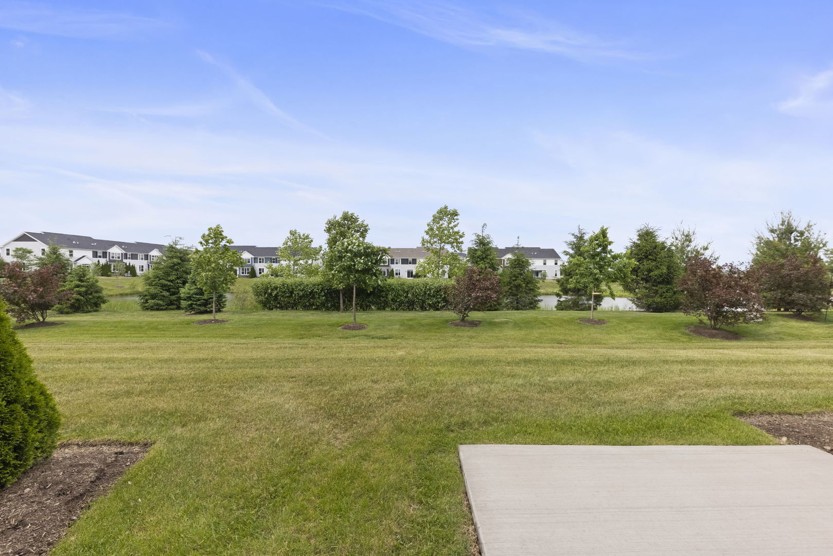 4202 Chelsea Manor Circle, Aurora, IL 60504