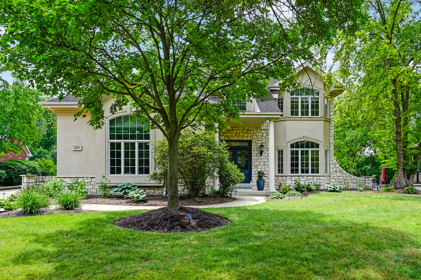1809 Kelly Court, Darien, IL 60561