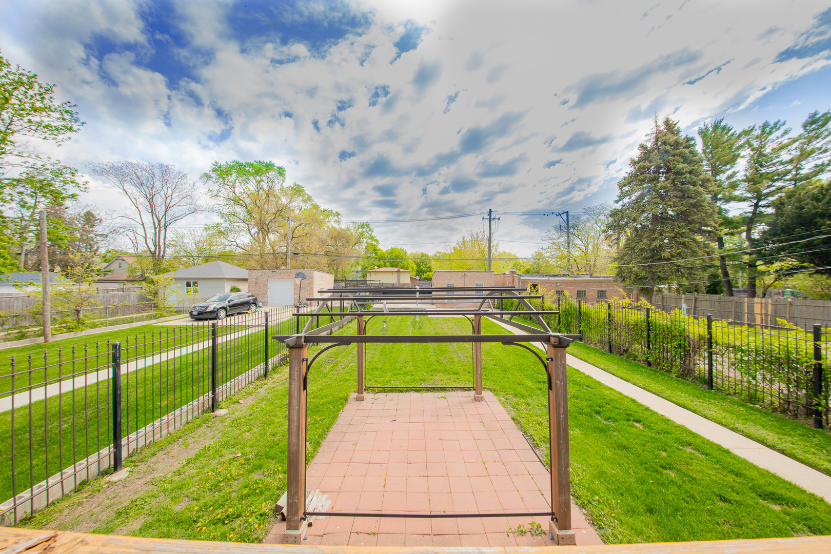 10215 S Charles Street, Chicago, IL 60643