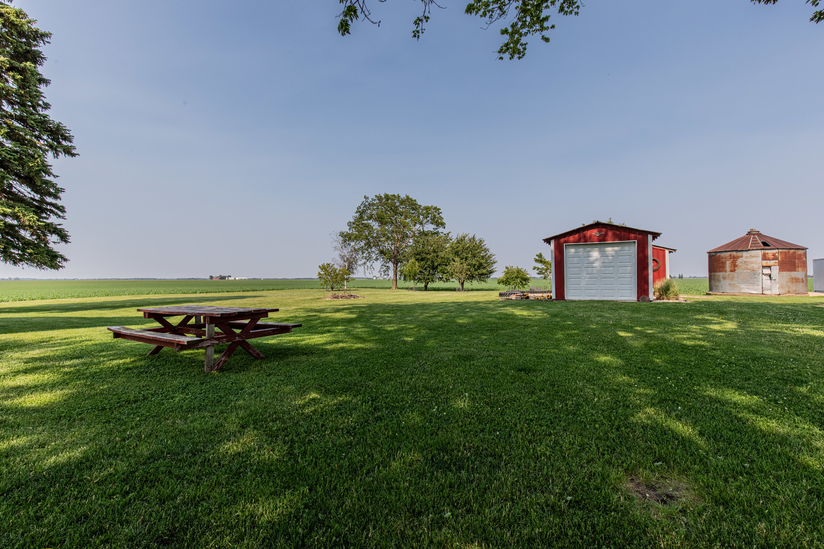 4116 E 13th Road, Earlville, IL 60518