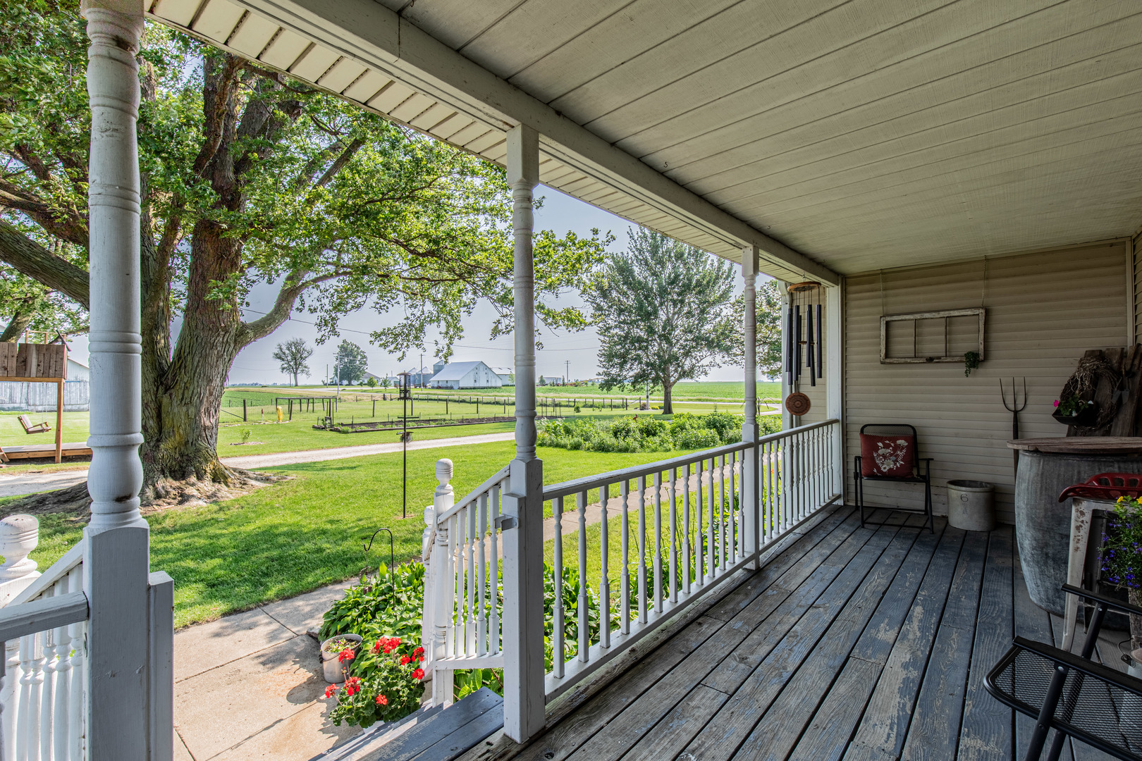 4116 E 13th Road, Earlville, IL 60518