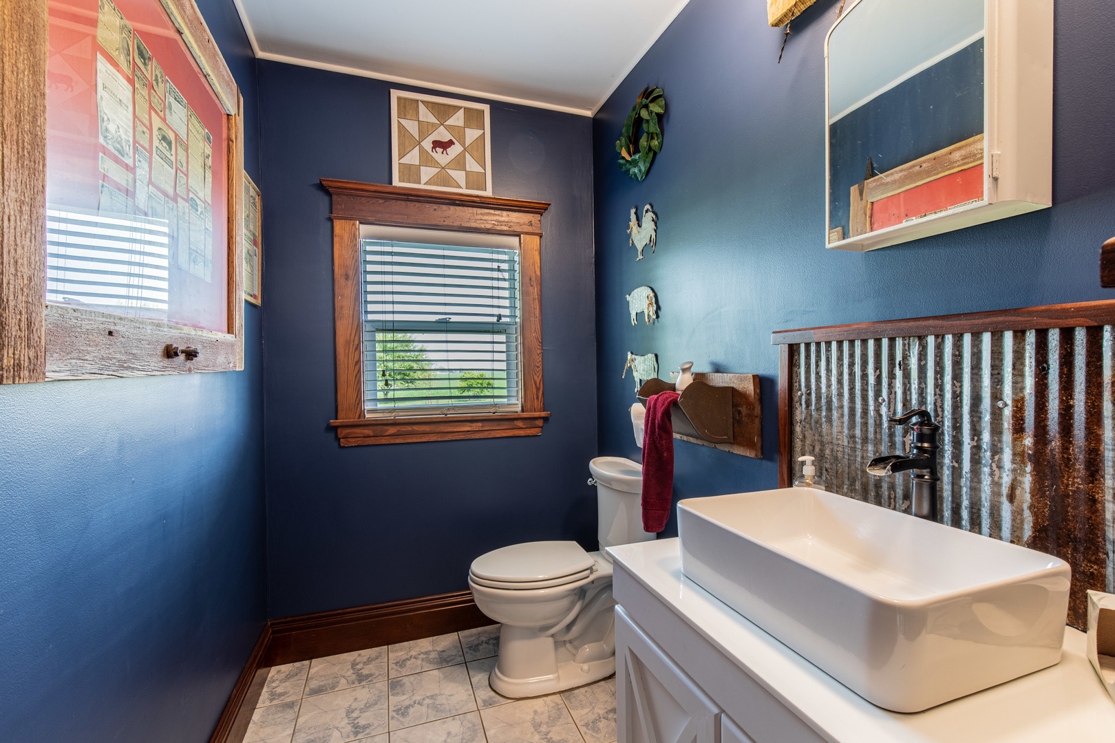 4116 E 13th Road, Earlville, IL 60518