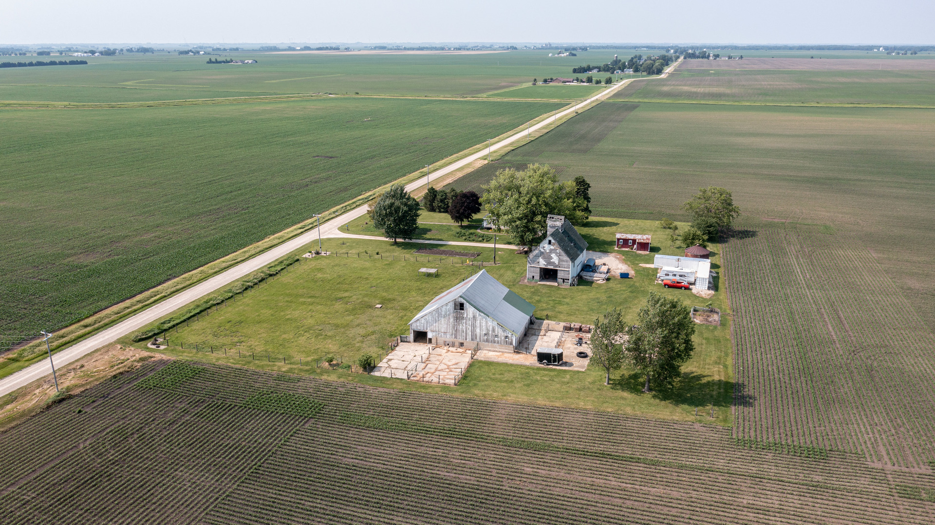 4116 E 13th Road, Earlville, IL 60518