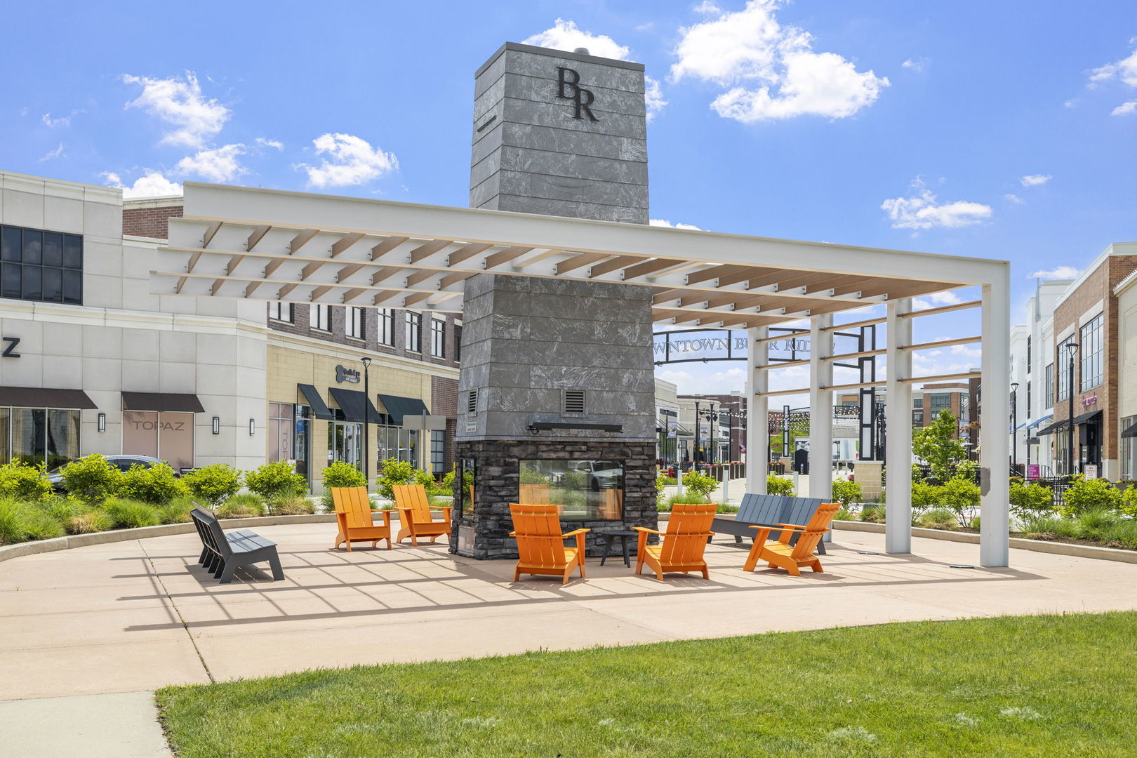 1000 Village Center Drive #103, Burr Ridge, IL 60527