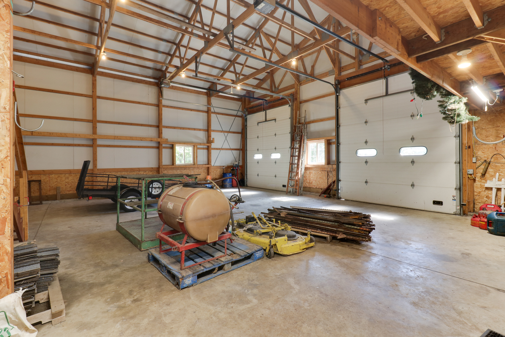 105 W C Street, Delavan, IL 61734