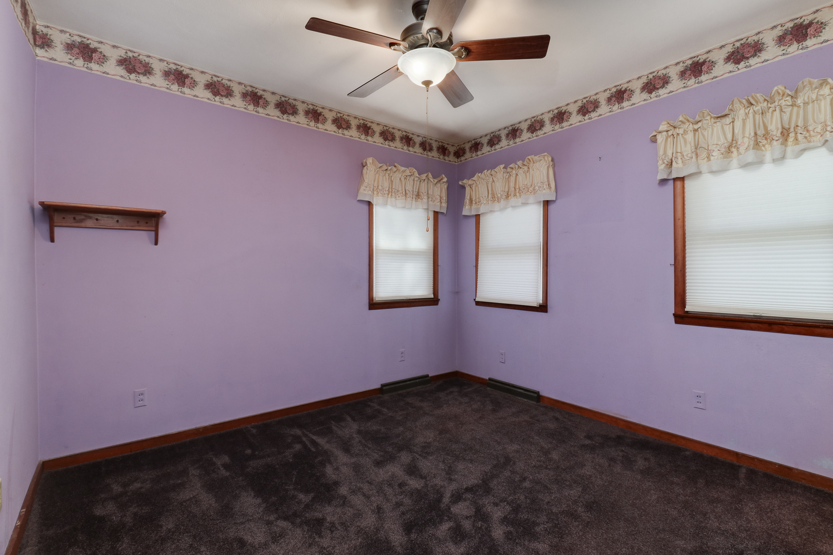 105 W C Street, Delavan, IL 61734