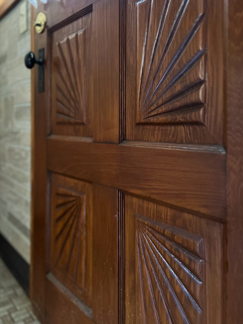 105 W C Street, Delavan, IL 61734