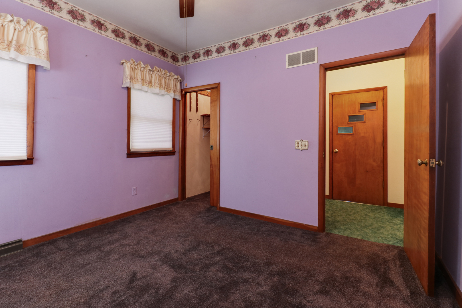 105 W C Street, Delavan, IL 61734