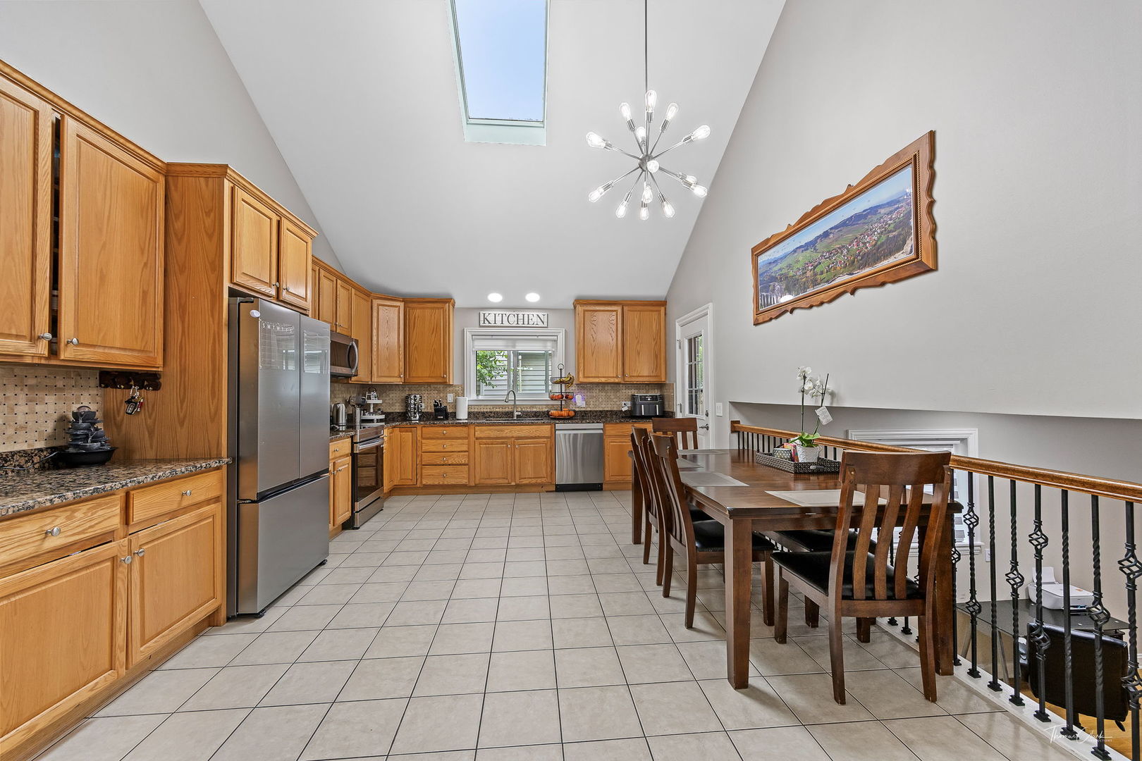 8614 S 78th Court, Justice, IL 60458