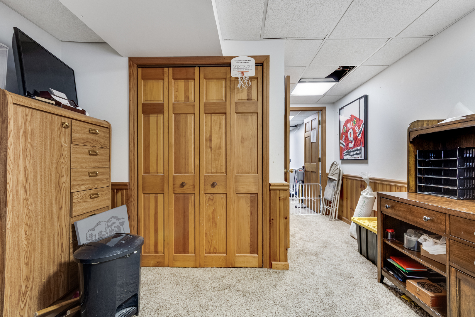 923 Christa Court, Elk Grove Village, IL 60007
