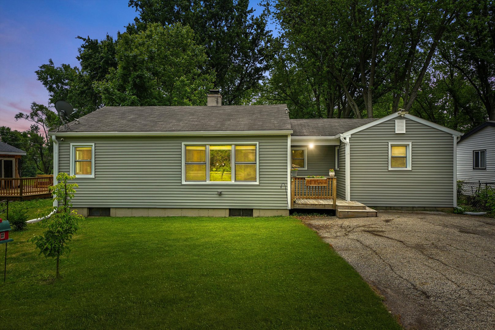 9111 Memory Trail, Wonder Lake, IL 60097