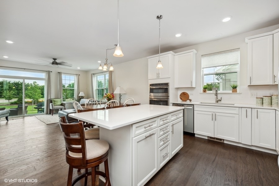 11820 Zenk Court, Huntley, IL 60142