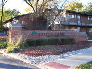 1915 Whitechapel Drive #1A, Mount Prospect, IL 60056