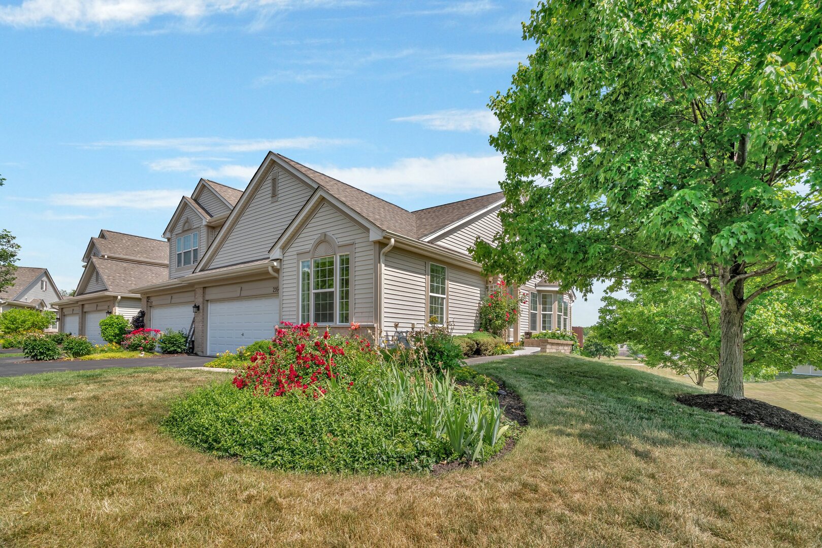 2164 Muirfield Court #2164, Yorkville, IL 60560