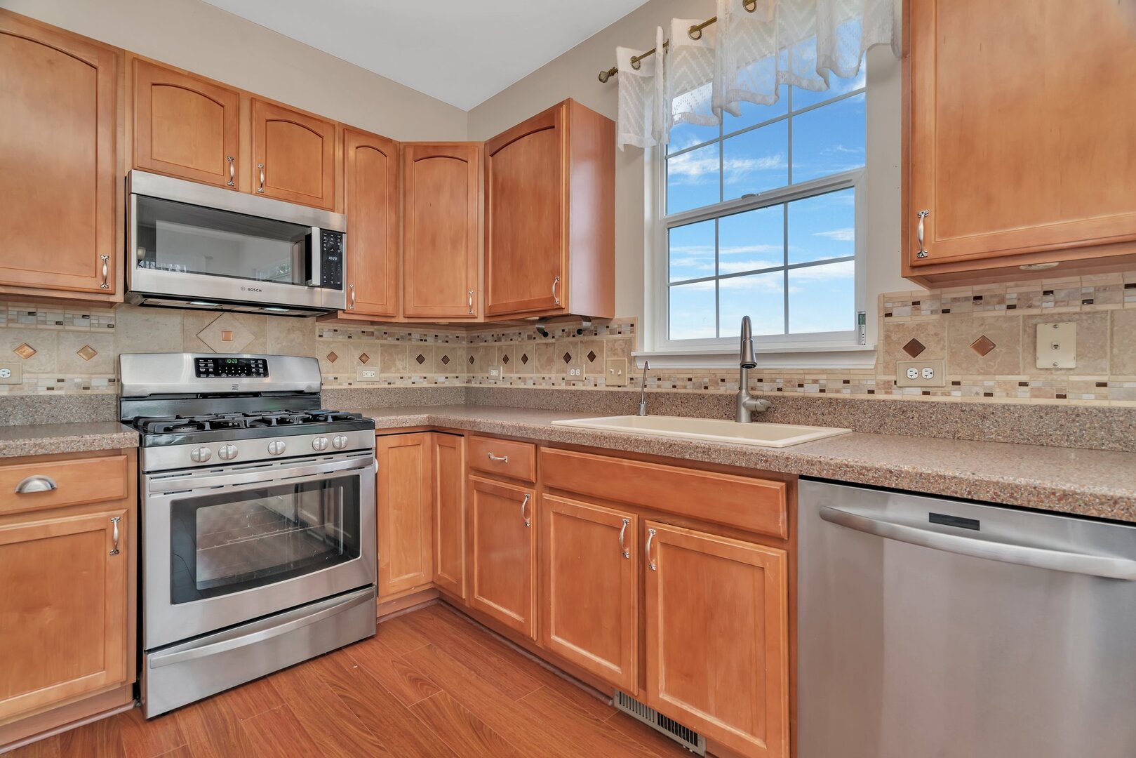 2164 Muirfield Court #2164, Yorkville, IL 60560