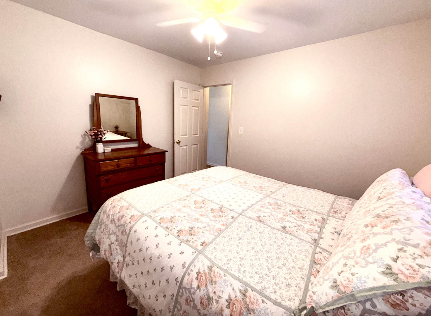 2924 Gideon Avenue, Zion, IL 60099