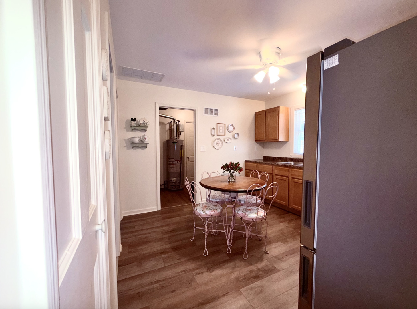 2924 Gideon Avenue, Zion, IL 60099
