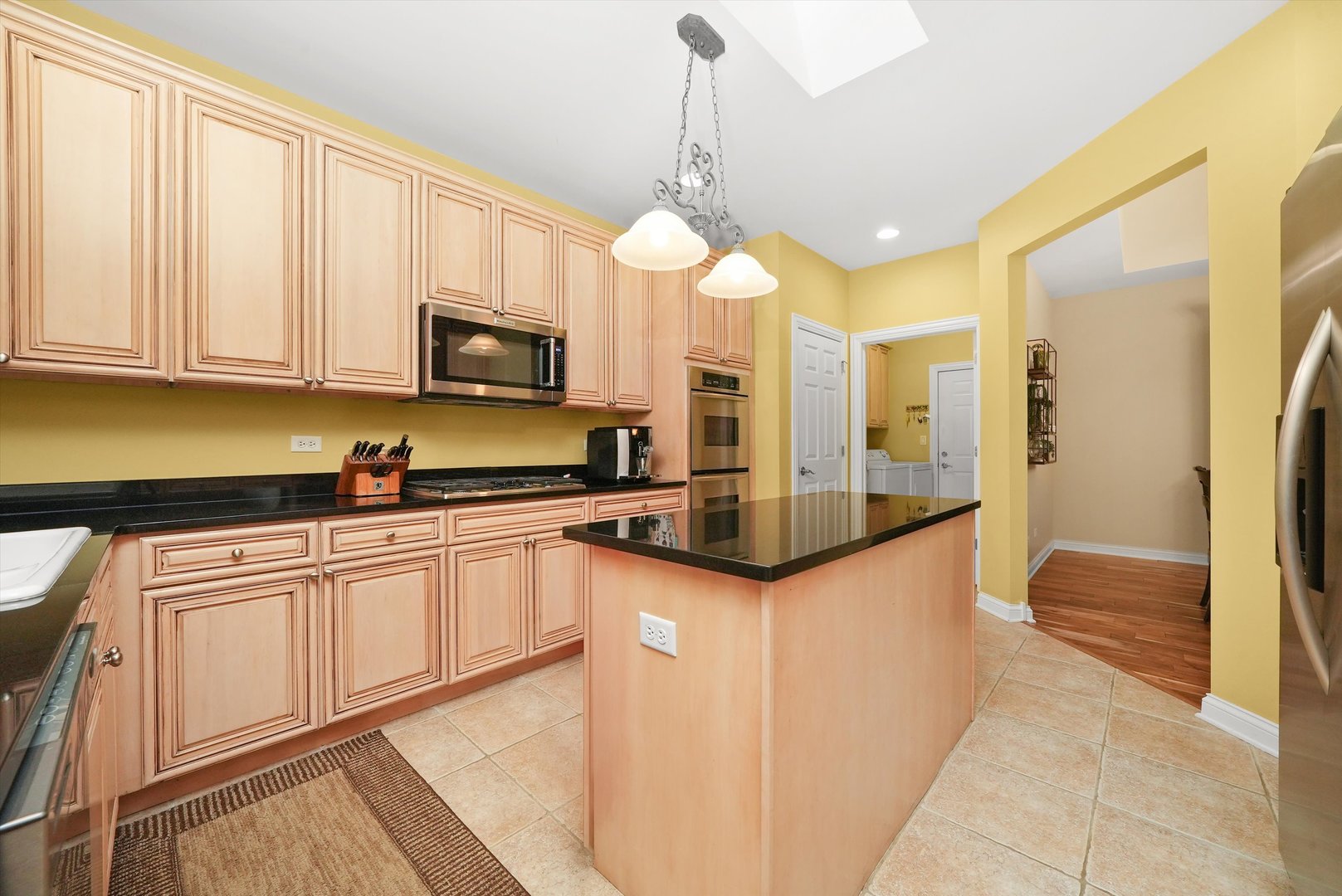 19 LAUGHRY Lane, Palos Park, IL 60464