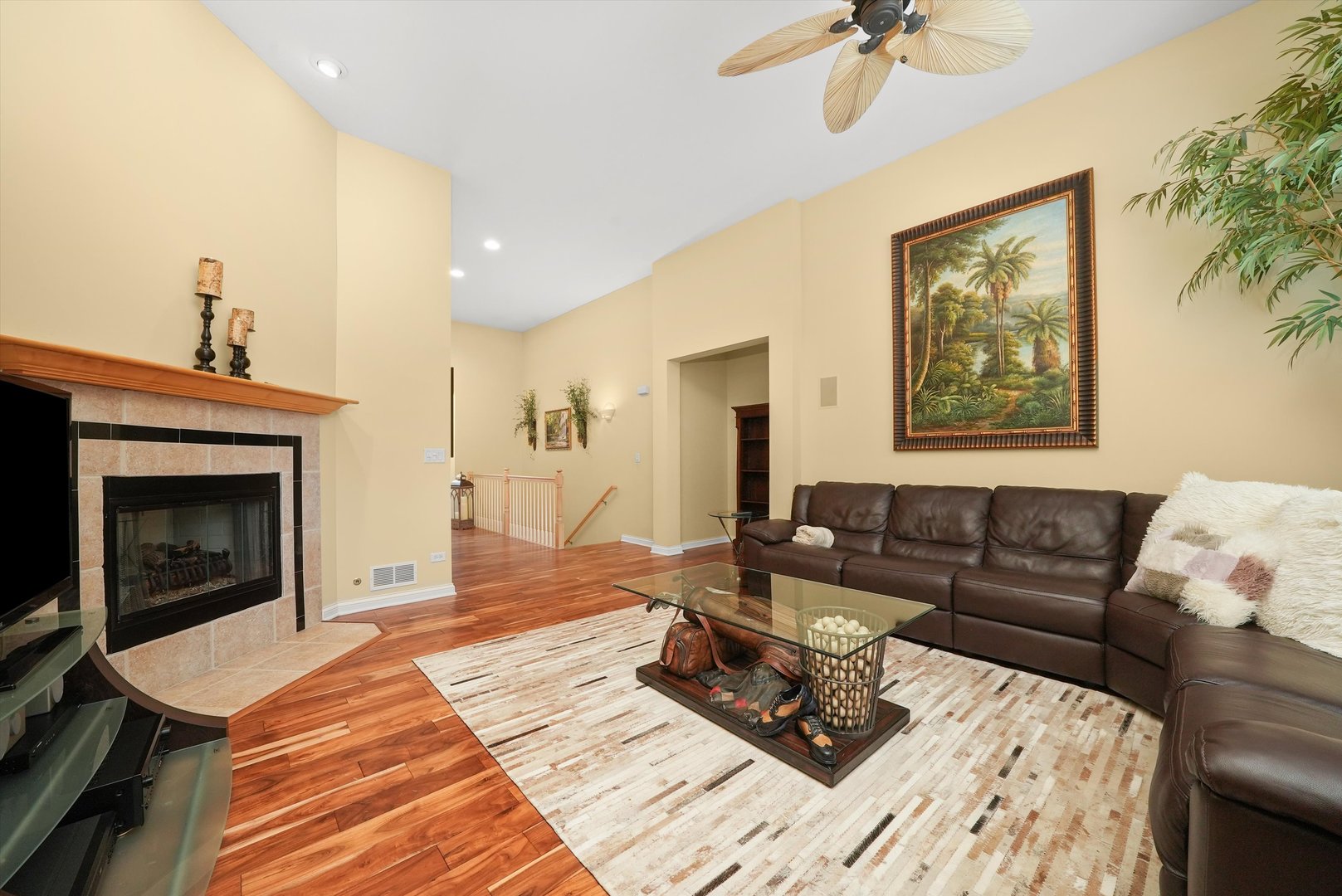 19 LAUGHRY Lane, Palos Park, IL 60464