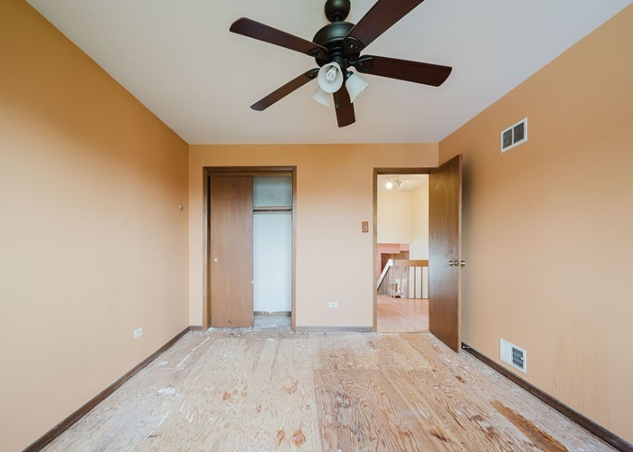 306 Escanaba Avenue, Calumet City, IL 60409