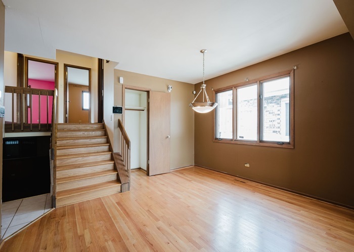 306 Escanaba Avenue, Calumet City, IL 60409