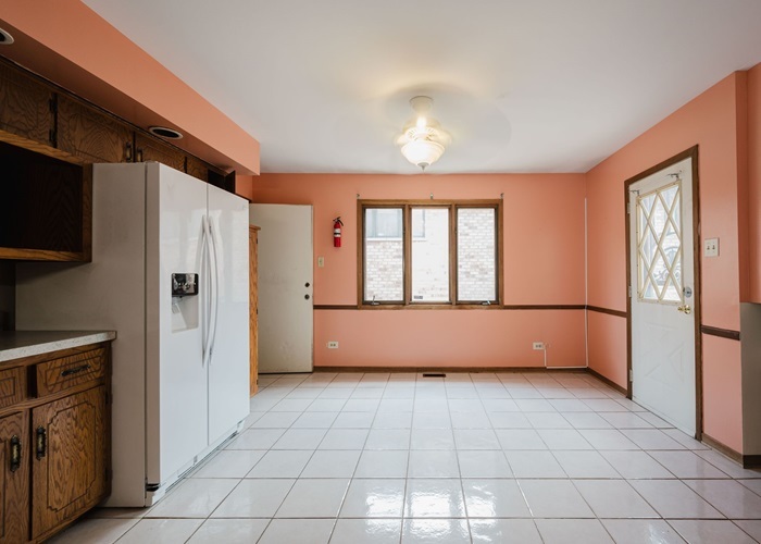 306 Escanaba Avenue, Calumet City, IL 60409