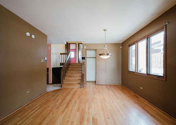 306 Escanaba Avenue, Calumet City, IL 60409