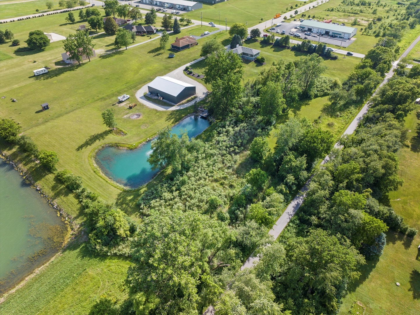 1002 S Schoolhouse Road, New Lenox, IL 60451