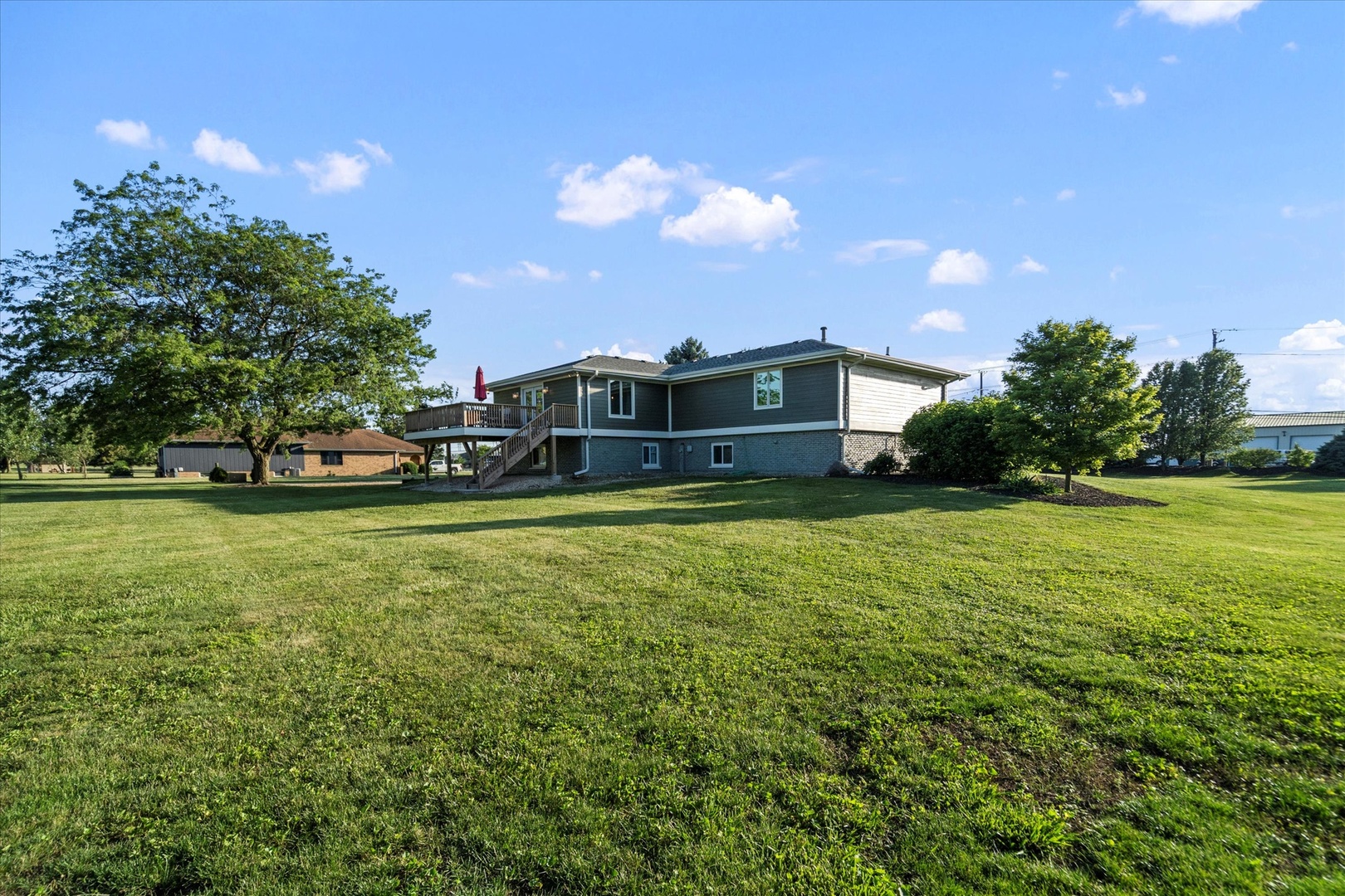1002 S Schoolhouse Road, New Lenox, IL 60451