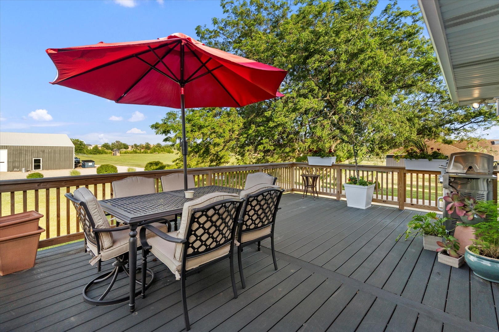 1002 S Schoolhouse Road, New Lenox, IL 60451