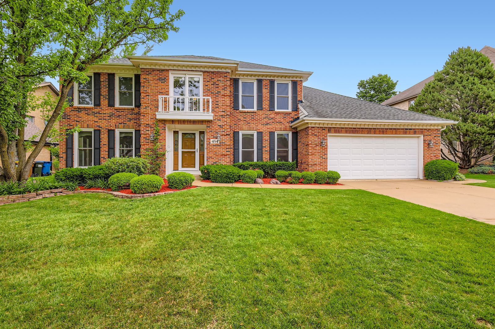 454 Hemlock Lane, Roselle, IL 60172