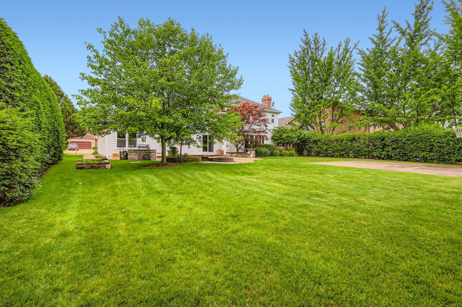 454 Hemlock Lane, Roselle, IL 60172