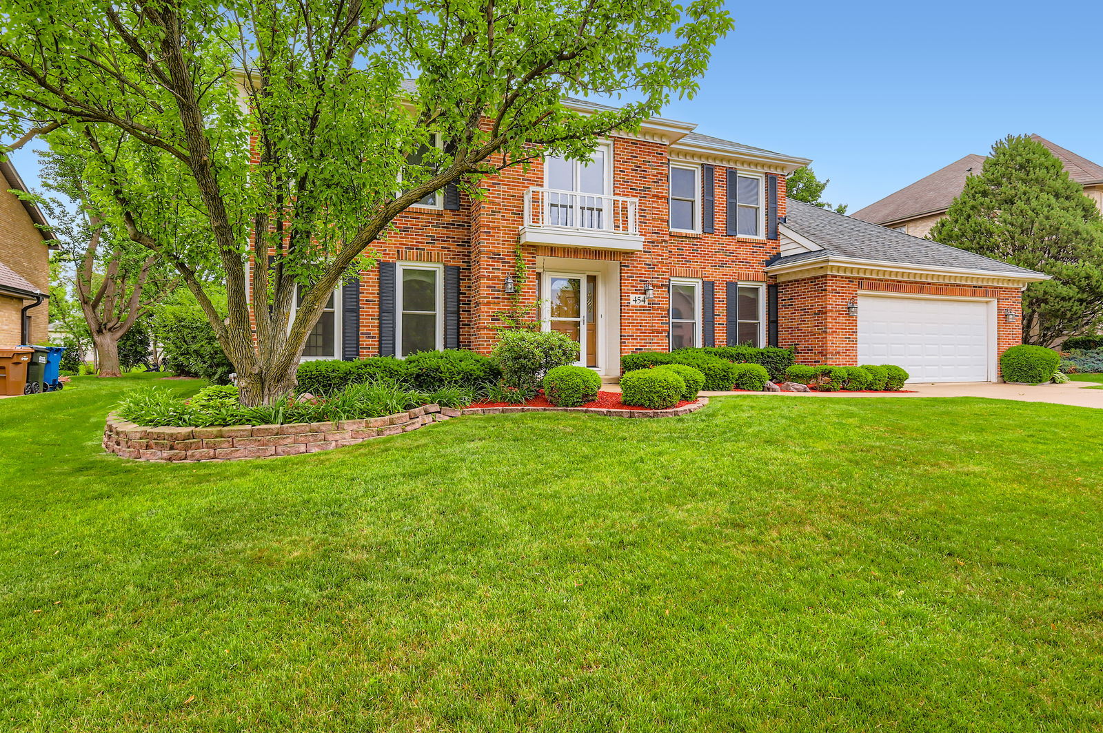 454 Hemlock Lane, Roselle, IL 60172