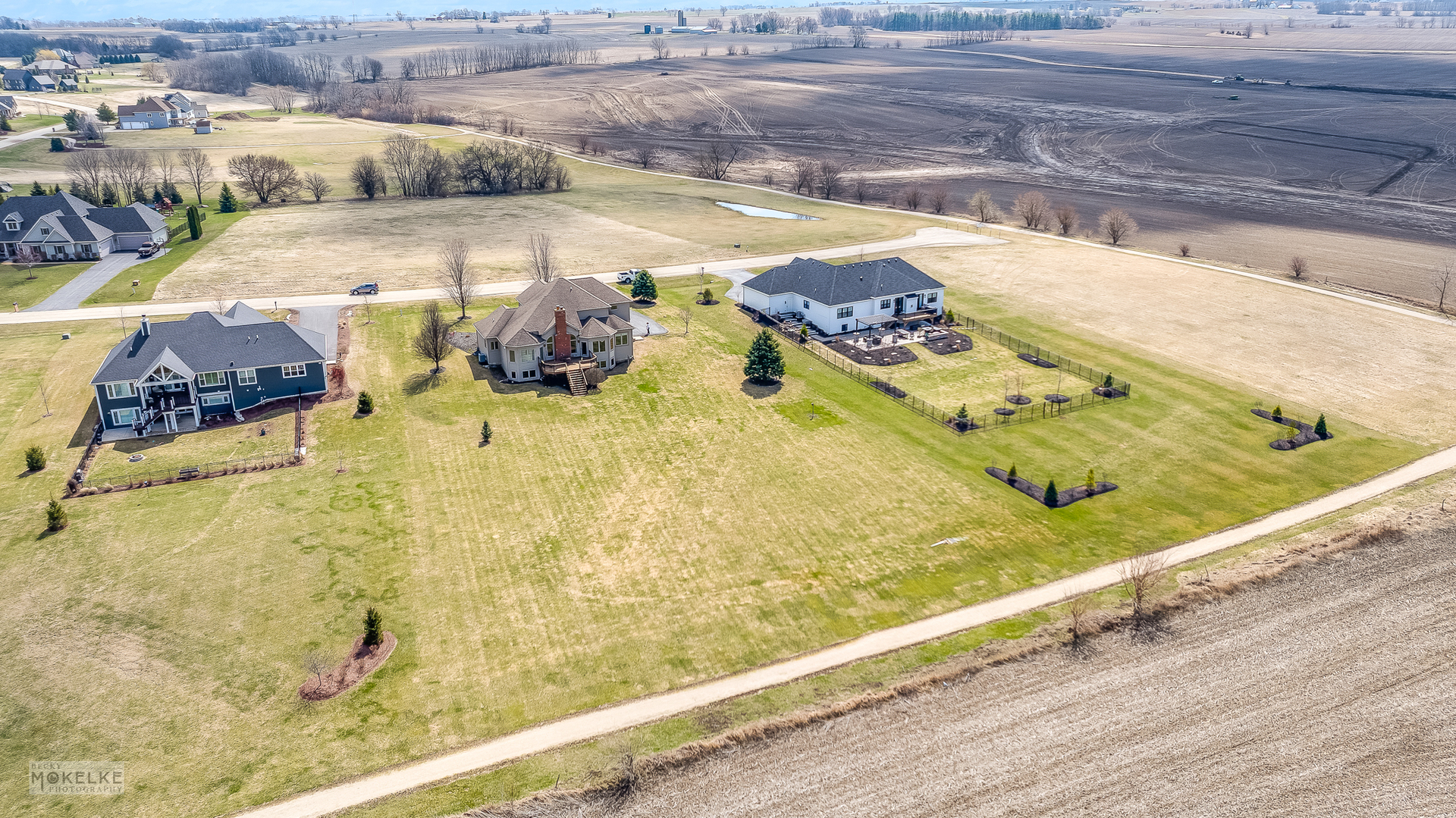 9299 Lee Hill Road, Newark, IL 60541