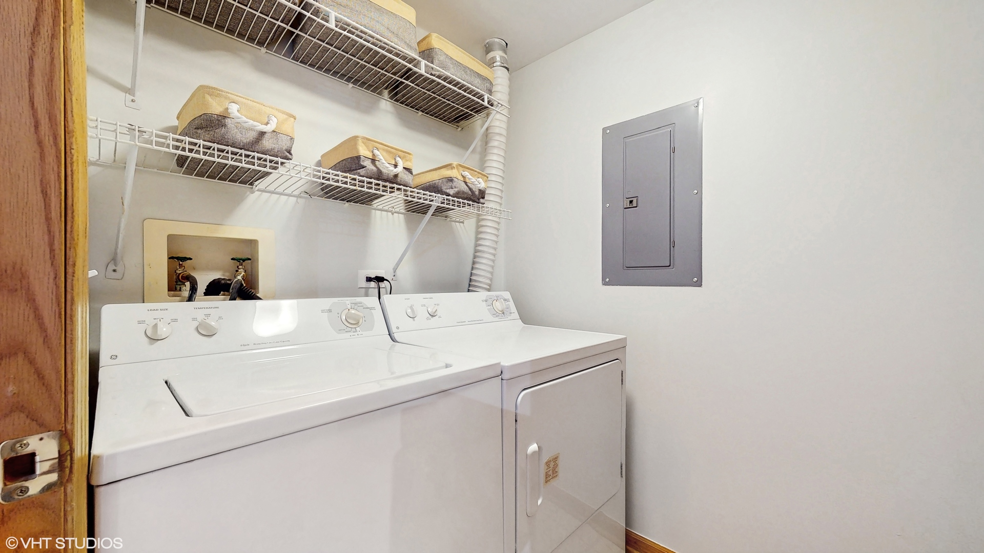 1761 Pavilion Way #506, Park Ridge, IL 60068