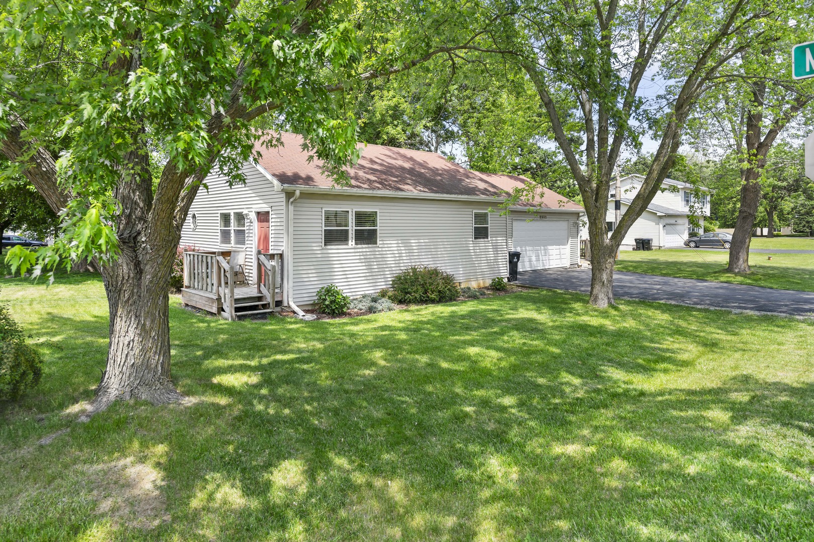 2602 Michael Street, Wonder Lake, IL 60097