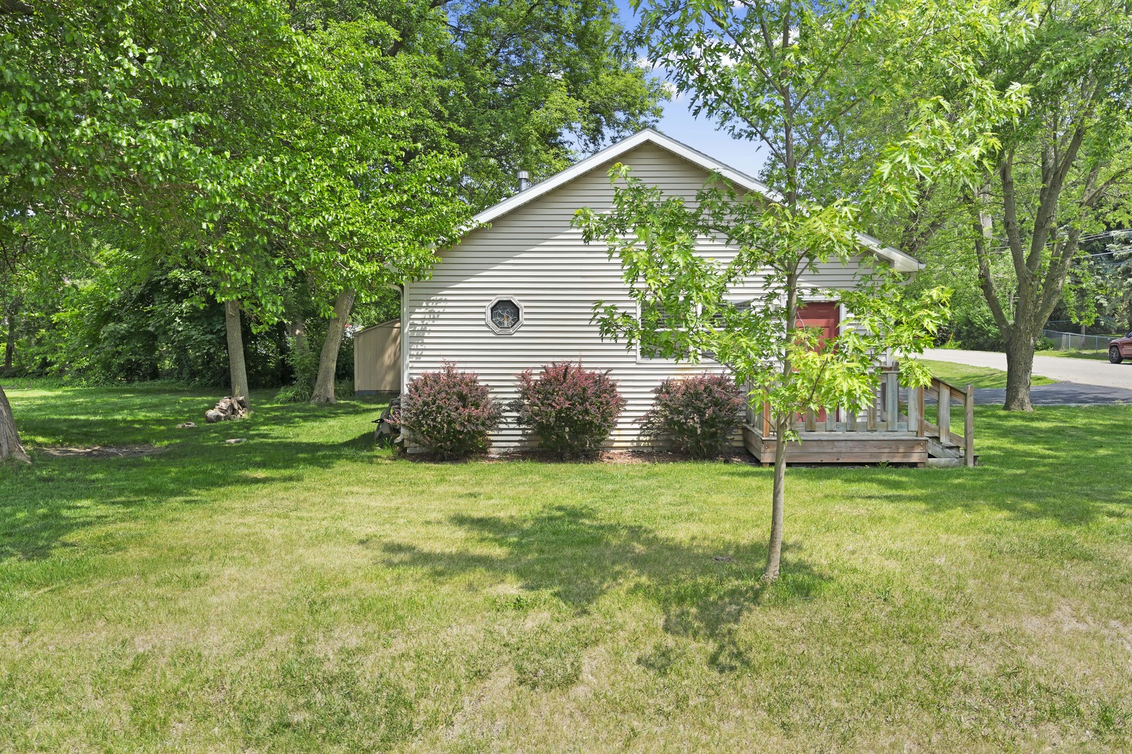 2602 Michael Street, Wonder Lake, IL 60097