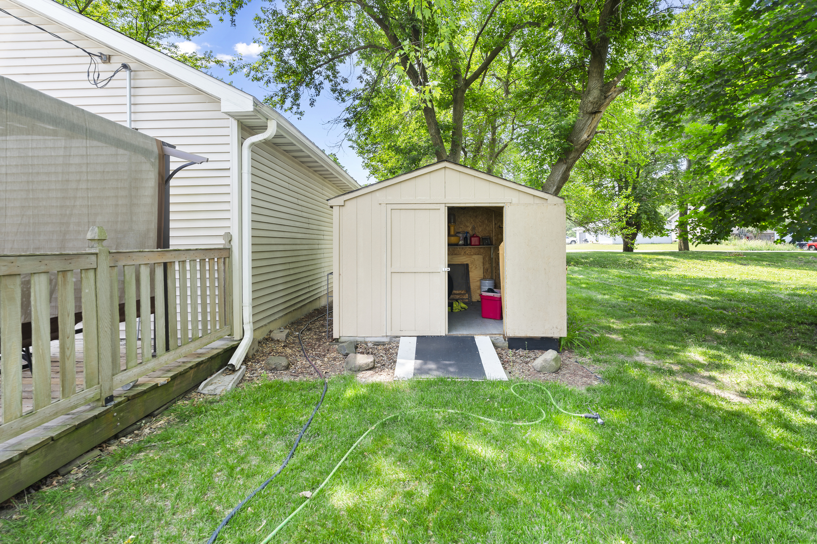 2602 Michael Street, Wonder Lake, IL 60097