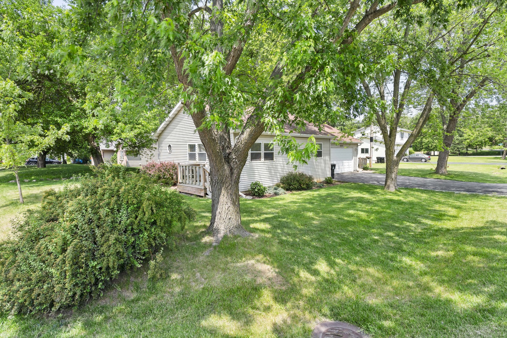 2602 Michael Street, Wonder Lake, IL 60097