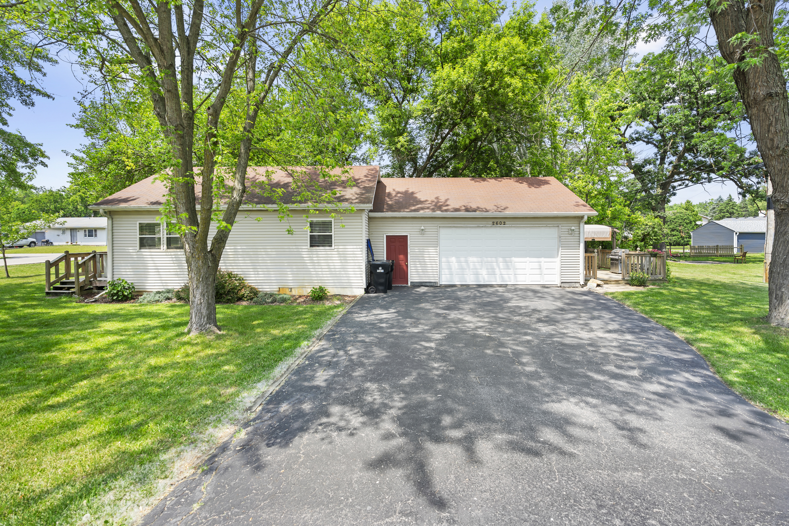 2602 Michael Street, Wonder Lake, IL 60097