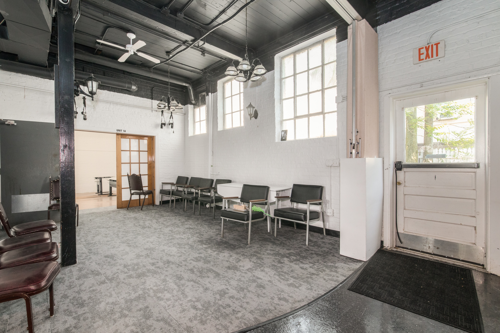 1330 Webford Avenue, Des Plaines, IL 60016