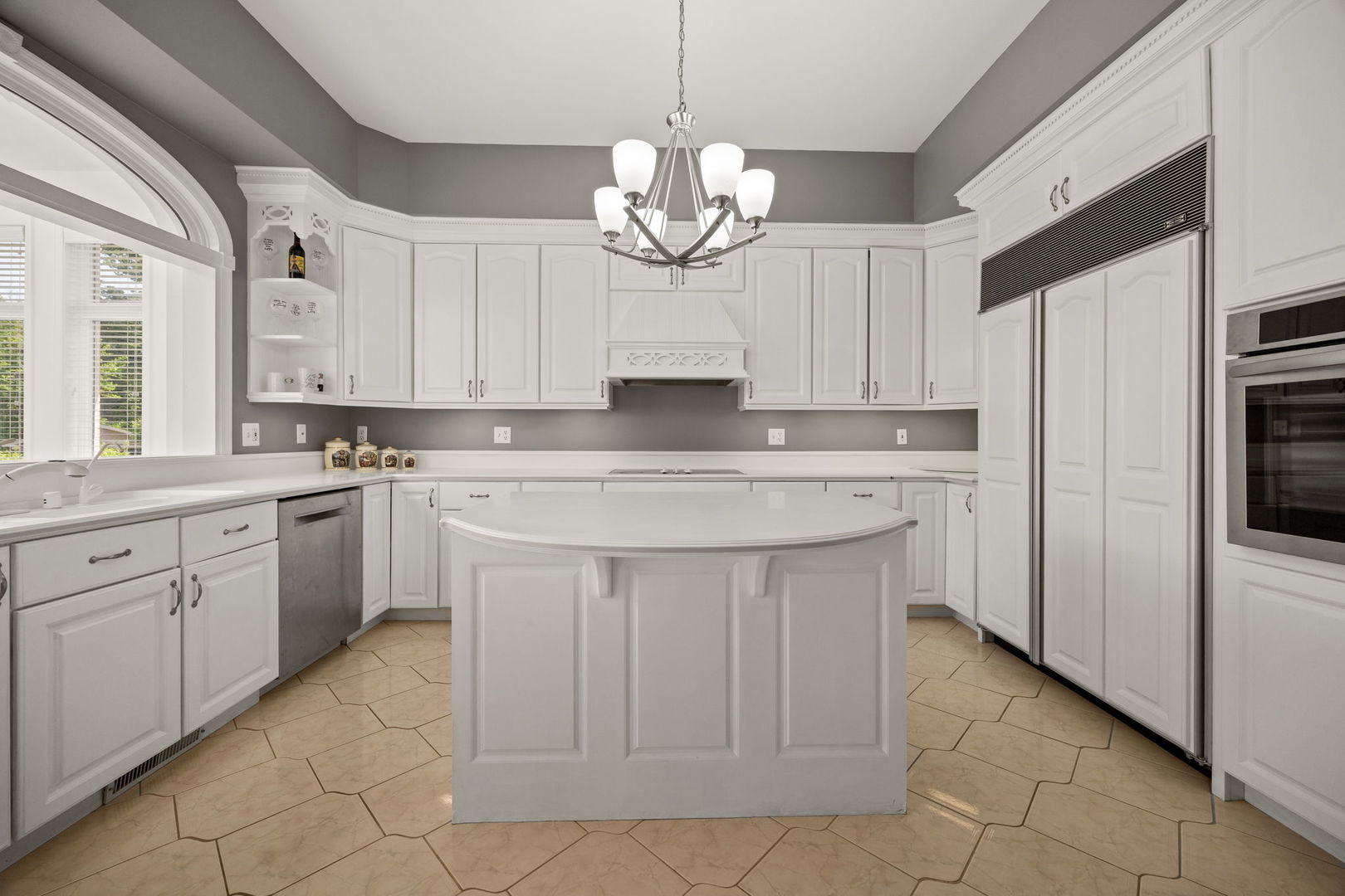 W3318 Lake Forest Lane, Lake Geneva, WI 53147