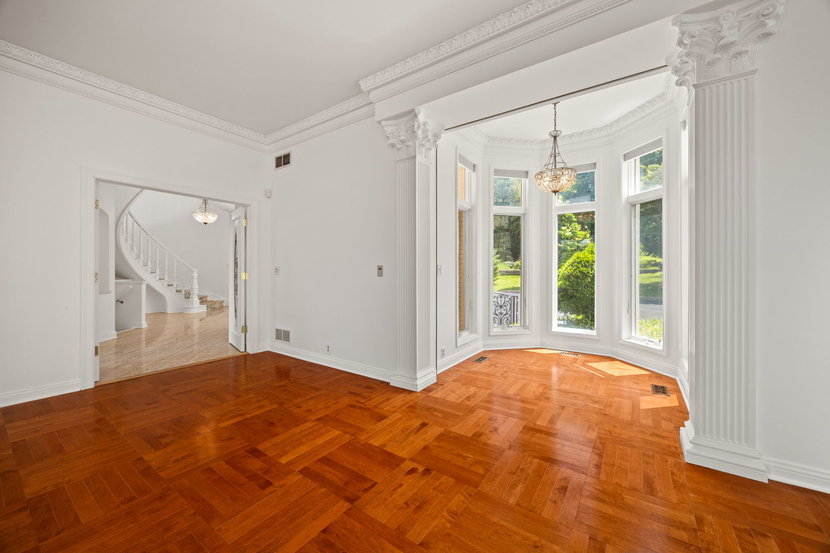 W3318 Lake Forest Lane, Lake Geneva, WI 53147