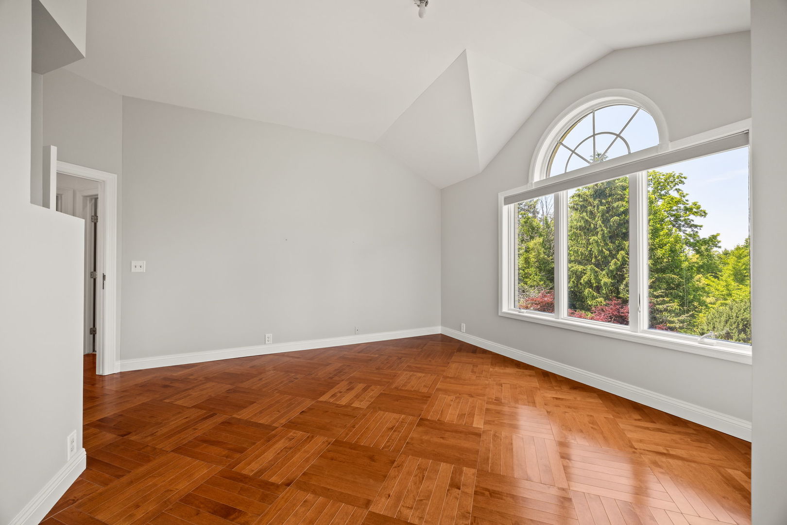 W3318 Lake Forest Lane, Lake Geneva, WI 53147