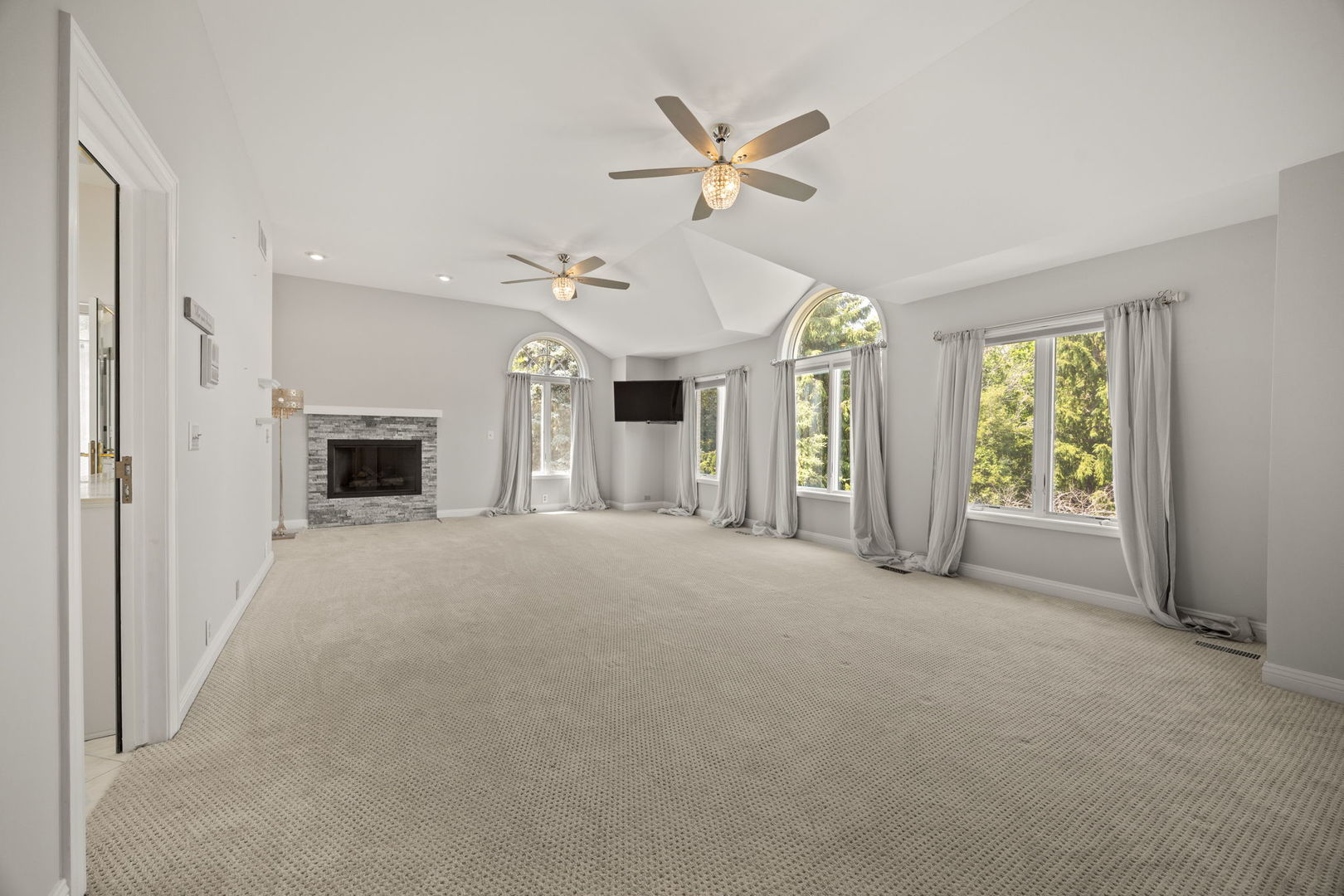 W3318 Lake Forest Lane, Lake Geneva, WI 53147