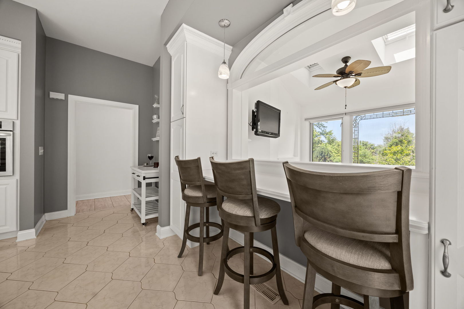 W3318 Lake Forest Lane, Lake Geneva, WI 53147