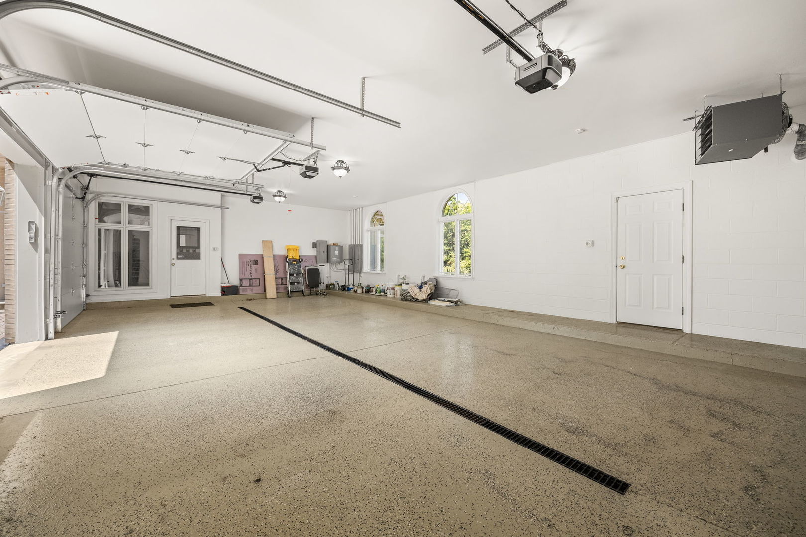 W3318 Lake Forest Lane, Lake Geneva, WI 53147