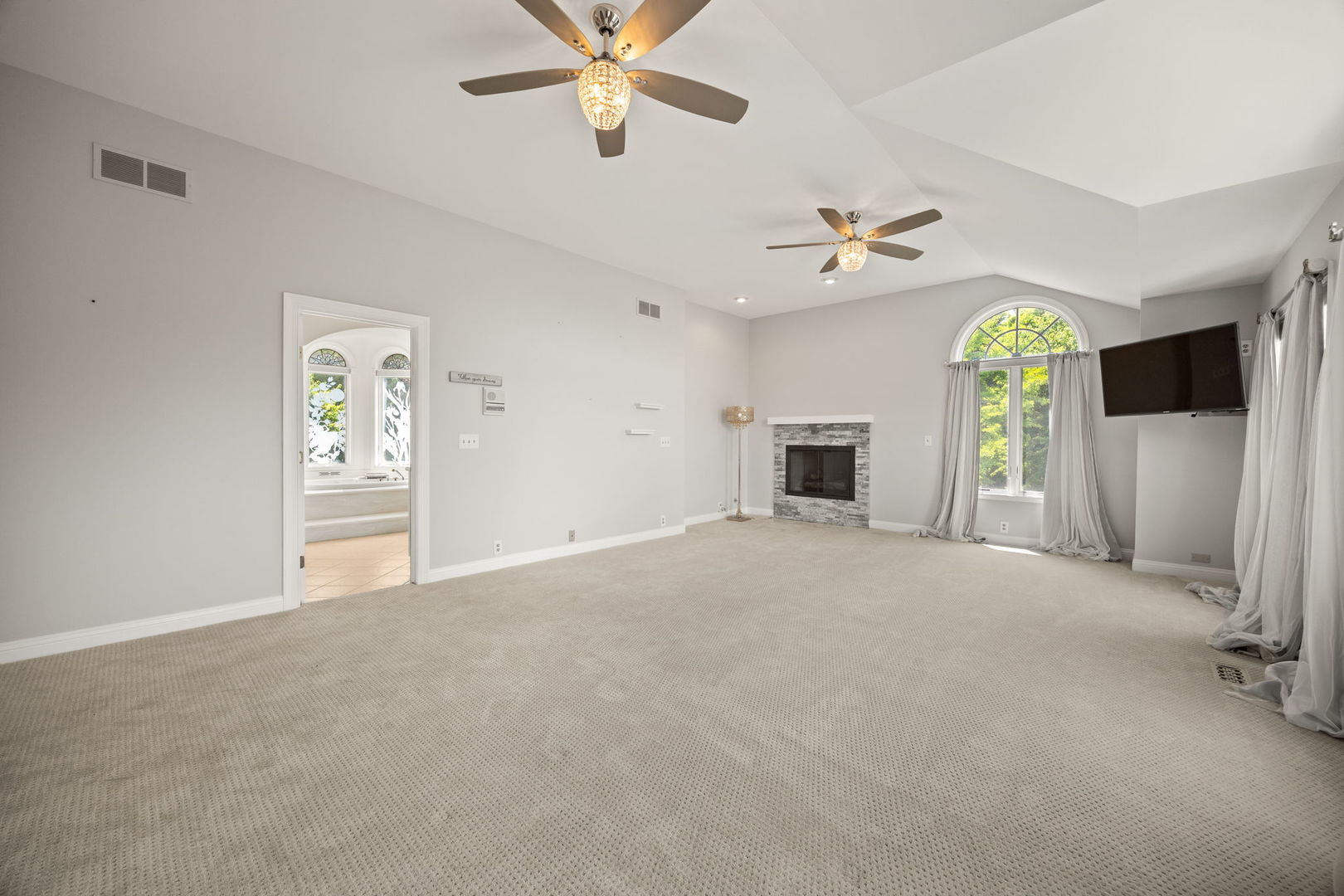 W3318 Lake Forest Lane, Lake Geneva, WI 53147