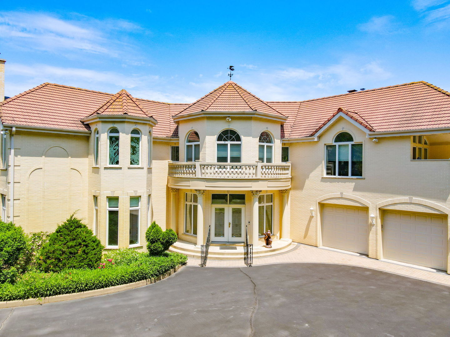 W3318 Lake Forest Lane, Lake Geneva, WI 53147